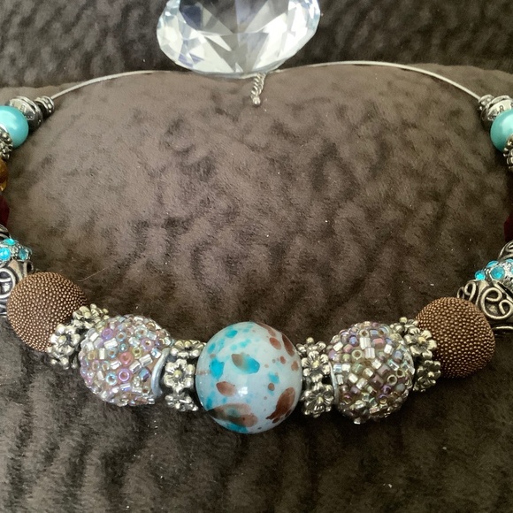 Vintage Style Silver Tone Necklace with Beads + extended chain - Picture 4 of 8